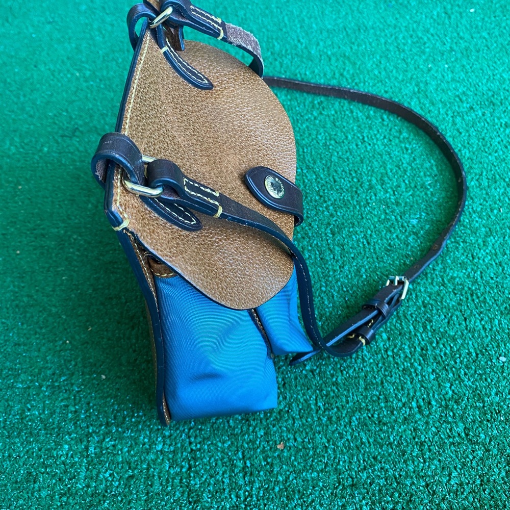 Dooney & Bourke Crossbody |Rare Dooney & Bourke - Picture 10 of 12